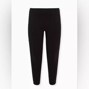NWT Torrid Full Length Premium Patch Pocket Legging - Size 3